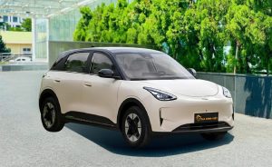 GEELY EX2